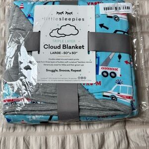 Little Sleepies First Responders Triple Layer Cloud Blanket - Blue/Gray